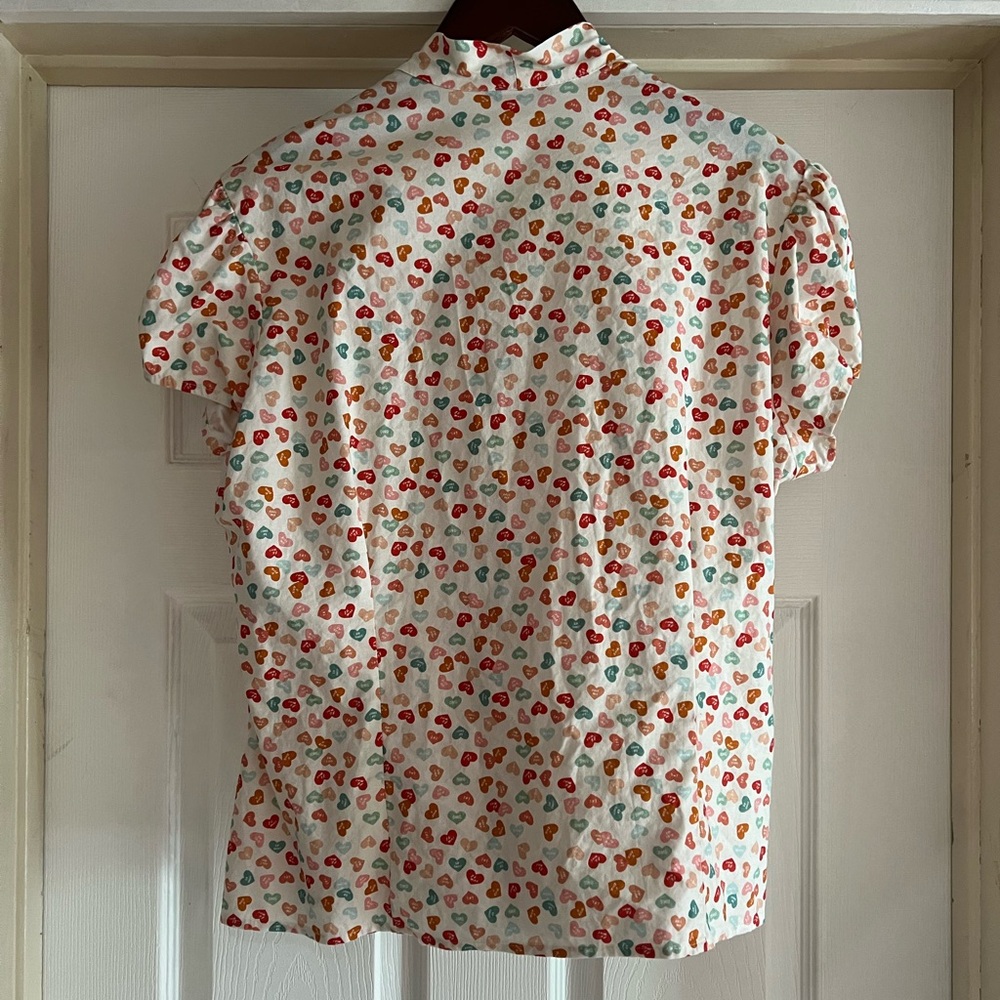 Heart of Haute Estelle Blouse in Conversation Heart Print - Picture 6 of 8
